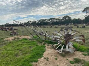 Billabong Windmill with Stand