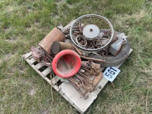 Sundry items incl. branding irons