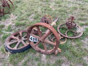 Assorted Wheels & gears