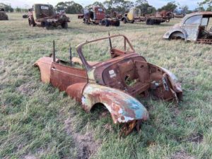 Morris Minor MM tourer shell remains