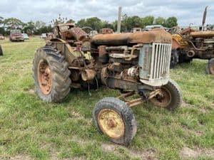 Fordson E27N P6