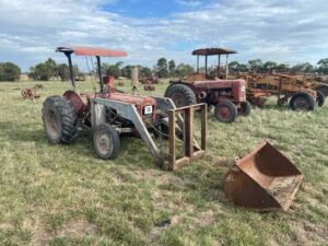 Massey Ferguson 35 with FEL & Bucket